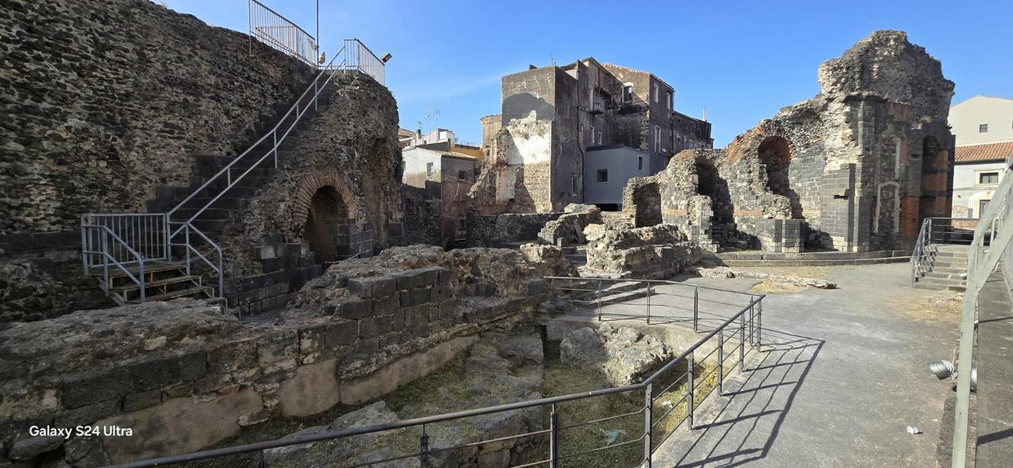 Gesuiti Home Di Agata E Aurora Catania Luaran gambar