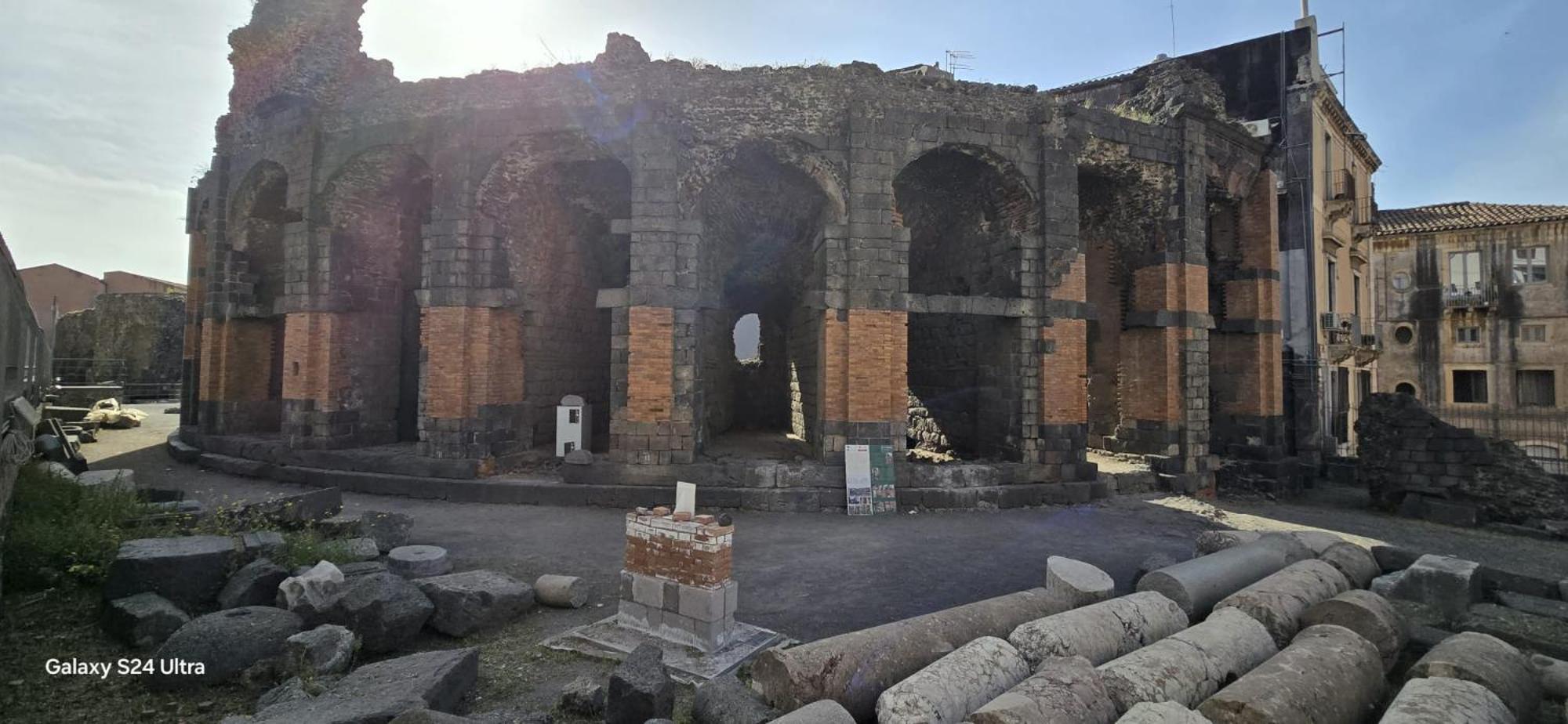 Gesuiti Home Di Agata E Aurora Catania Luaran gambar