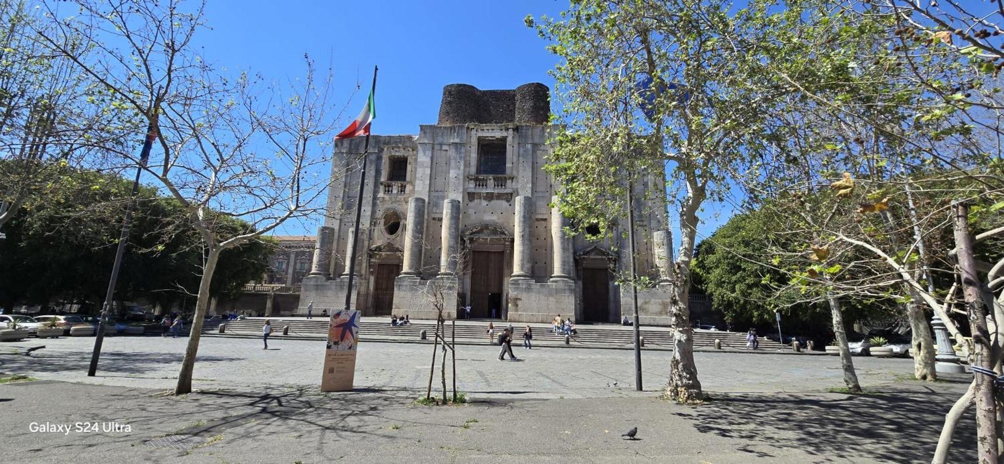 Gesuiti Home Di Agata E Aurora Catania Luaran gambar